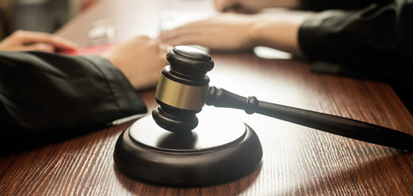 中华人民共和国反洗钱法